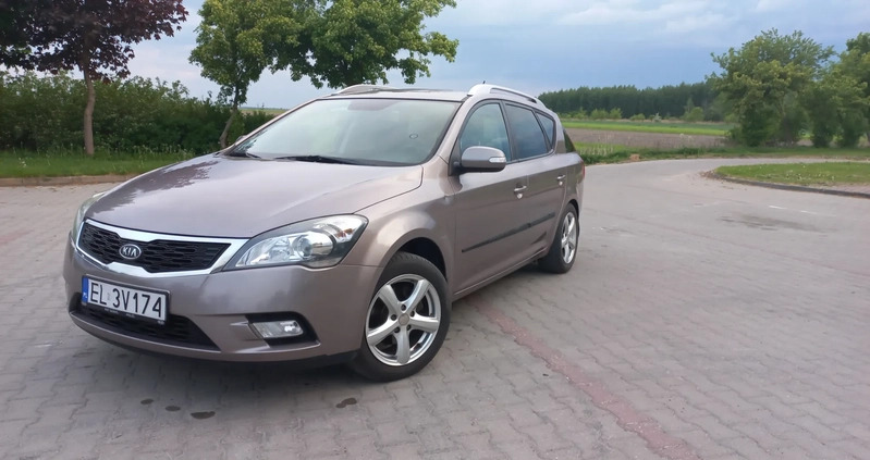 Kia Ceed cena 17500 przebieg: 262152, rok produkcji 2010 z Łódź małe 232